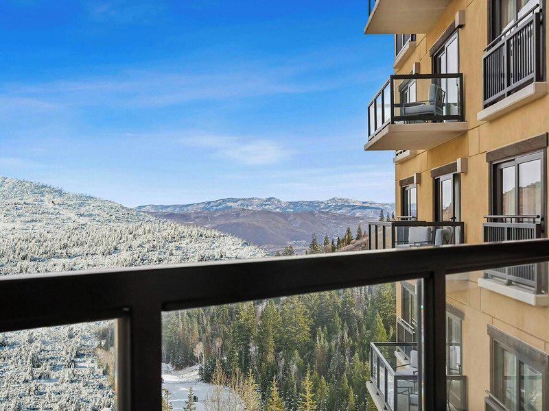 16F8667203367DC1E5E6A365E6B97354