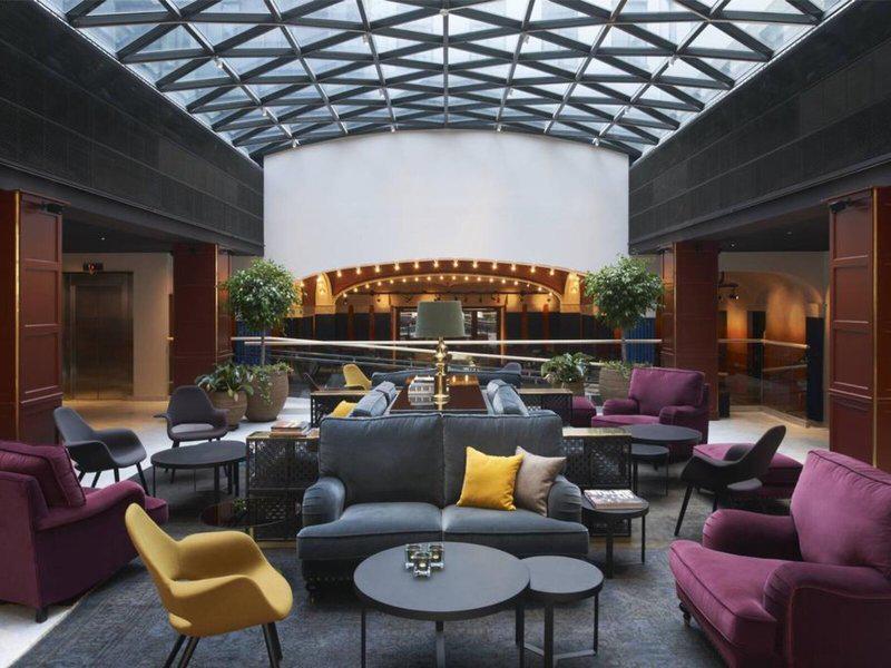 02B56AD0DB1772A8DFF88FB34A3018DD