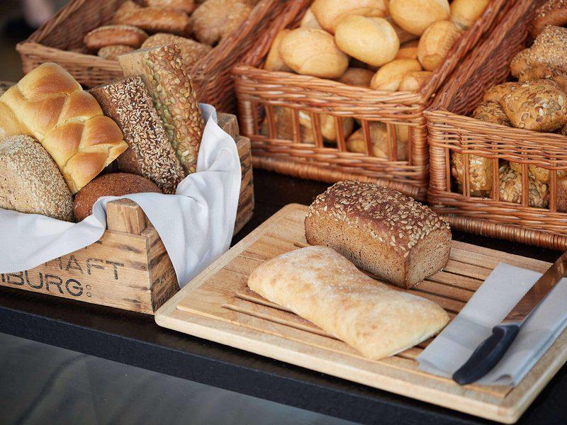 00616421EF53803747F5FFA82E75996F