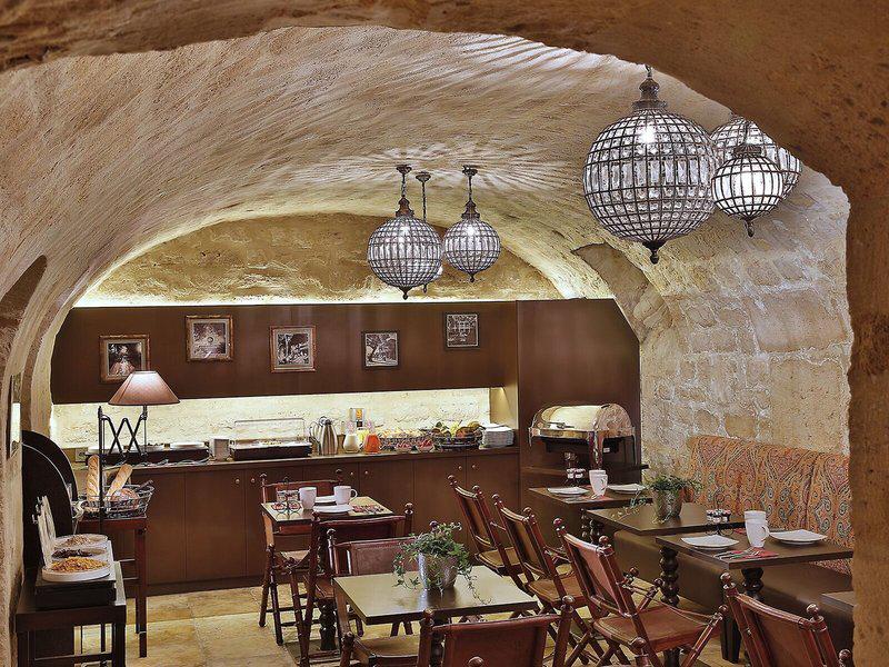 DB01CD0CE0764BFFBE3568A3F9955B89