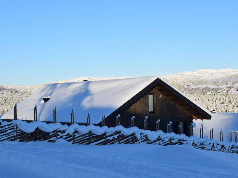 7BBDBF4BA356EB2E688DAA8F4805ED9B