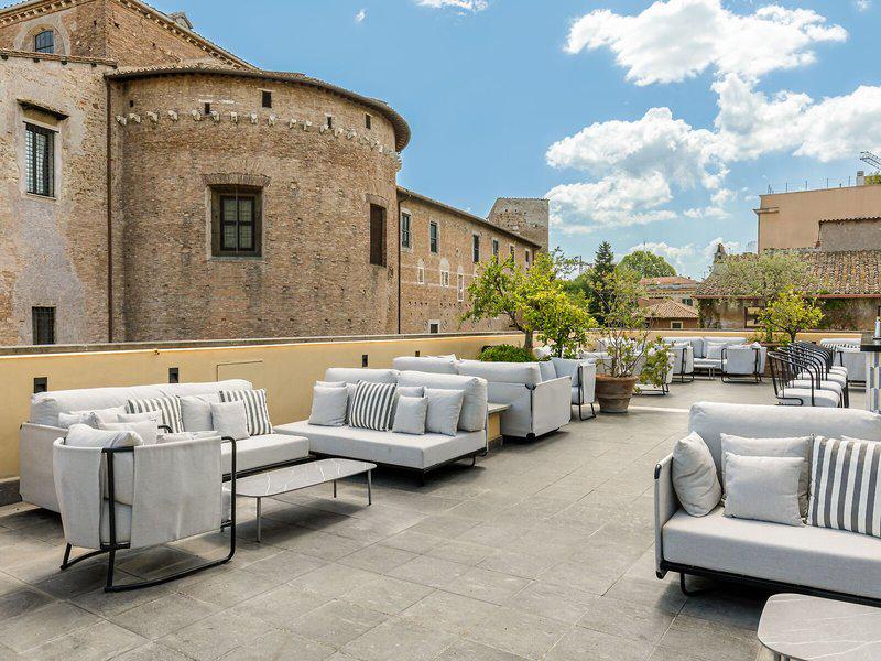 C3F428D79854F04719B09E1C245A40FE