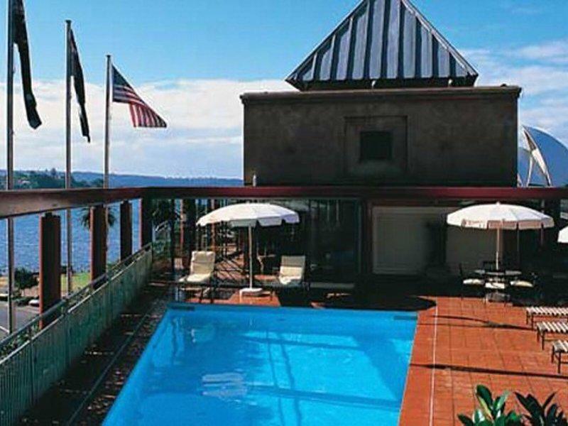 7EEEEF3F45C4C44FCB42057D393DFA62