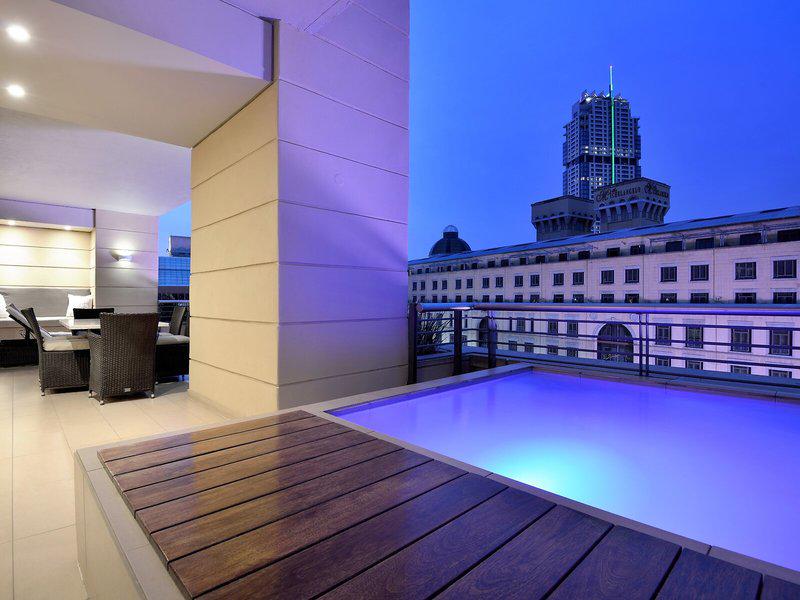 3E516FAF972CD2D1D413443C25641284