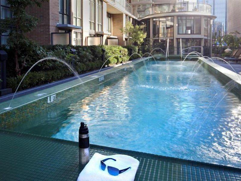 7ECAD9040021FF9AD348193B4972C8D6