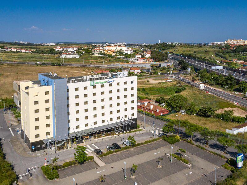 410386D376B70570D6C13FCF6E747D84