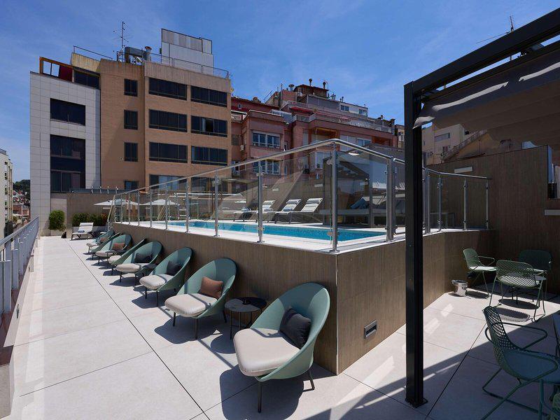 DFECD0939E1C4C7C7644042E33DAC090