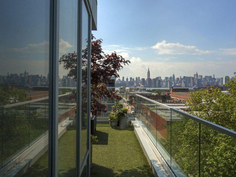 E13E986A1D6361459BB6C1F5BE10EE9B