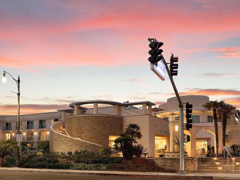 5F3BF0C2A39F90B2998469B3676BBA5D