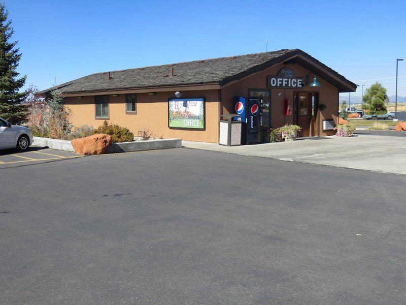 8DA490D6F259AF2E1A78458CC22180F5