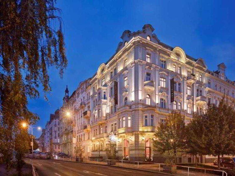 D3DC57BDF152B79A377F9D7B31B5552B