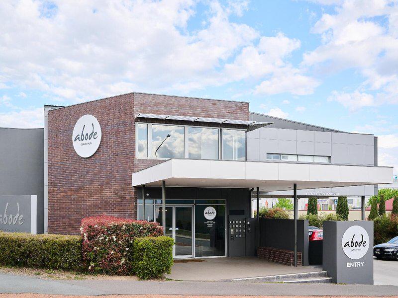 B91388B7948D9A5D838DD4CE76BD9E2E