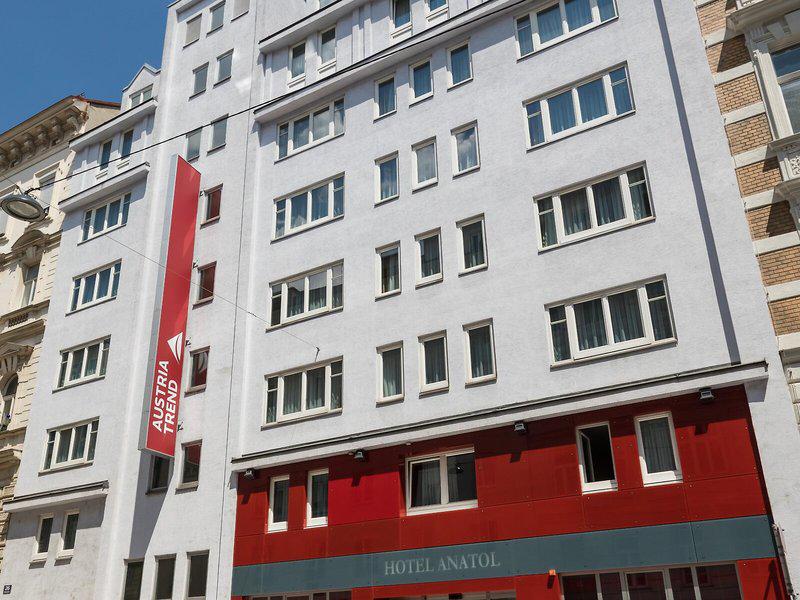 111A8C6DFA4B4BD859A24B4974028970