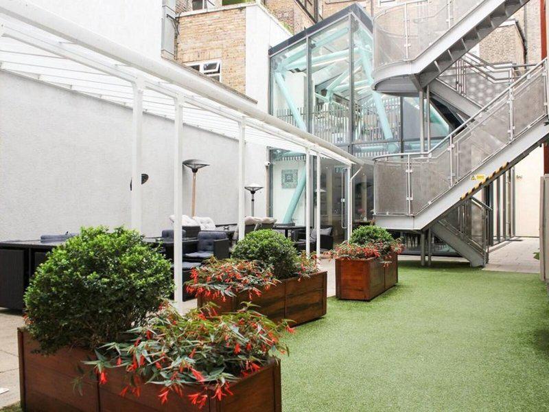 DEFA761BE644371D518862B43E1E3368