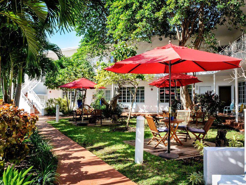 E1EB10E6755D60F223D18E76339DDF6C