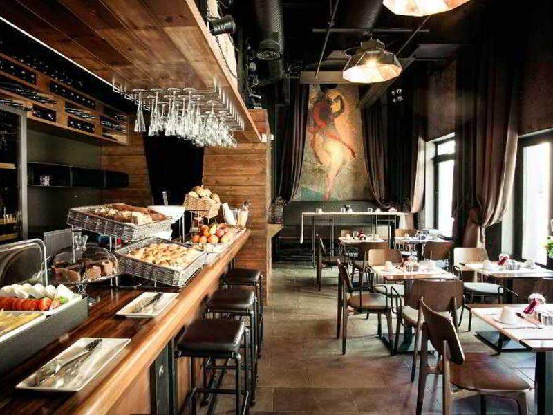 1023926EDDC31F5A2C77951461233E2B