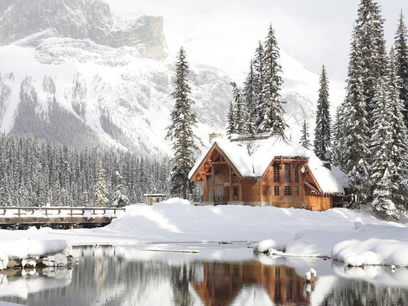 2DA8C593AB06672C6A3A236F4081ACD5