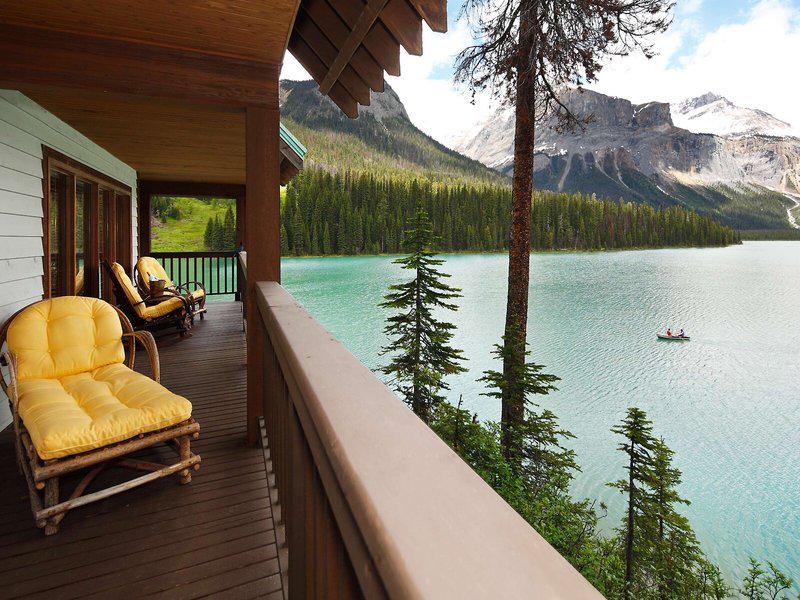 62AE11D3264079437E0A51D4EF52660C