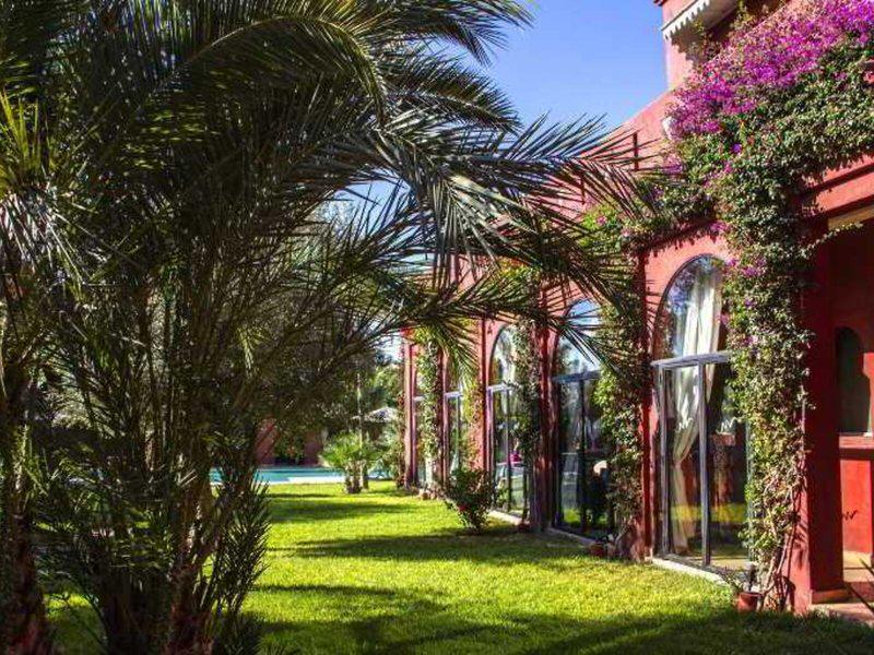 63771827B153D9E4E006802117F8825F