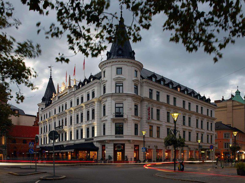 2D5294CD9E8464C8B9180BBE2FFB9A61