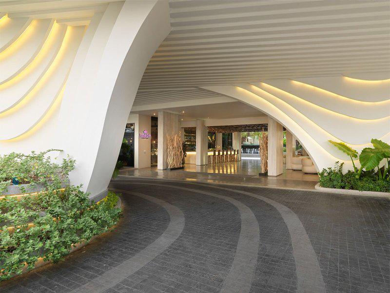 02201FDBF0603EA95955DAFCD5F8407C