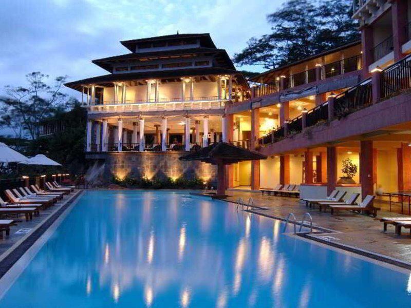 F60DD34736F63000CF7DE11F7517A51E