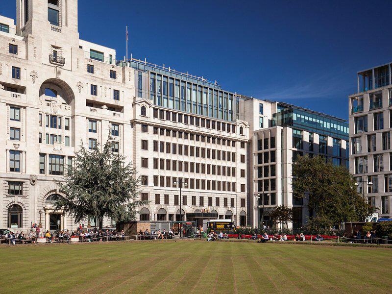 2DE68F478310F46A6A5C2D4B2E19415C