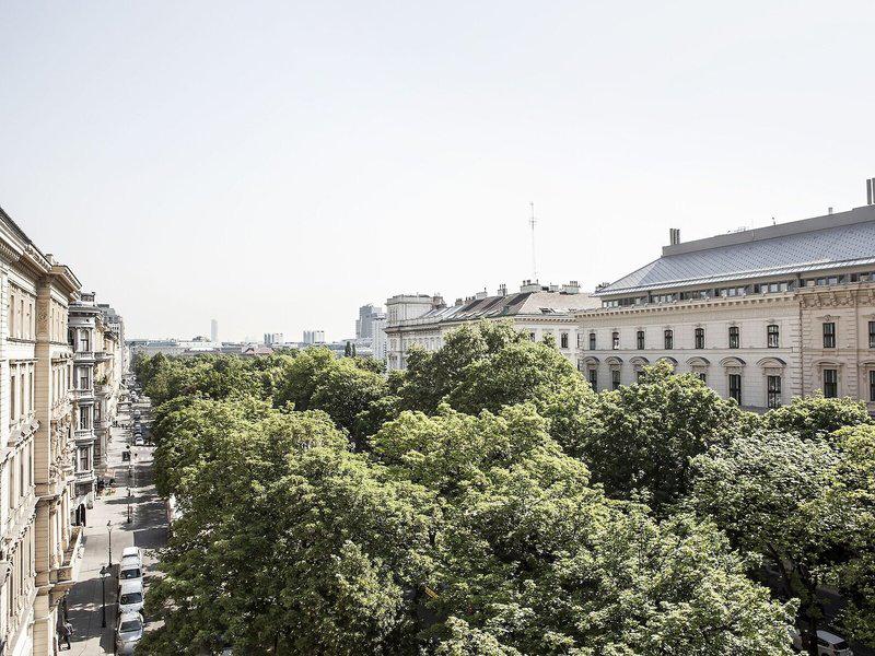 8C38D13F686DB396767DF2CBD427B4B4