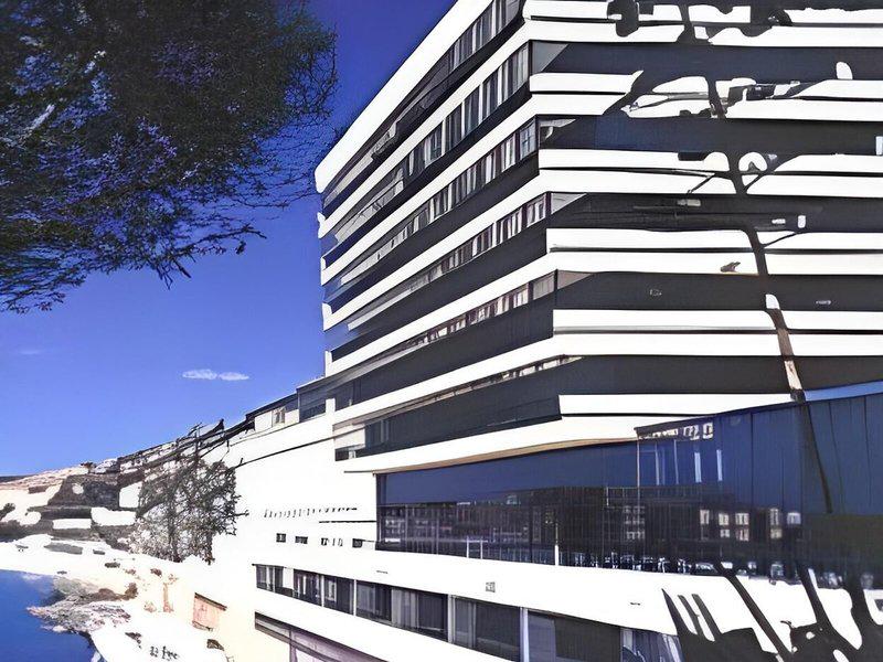 F9C4A513A752649011AB7969A0162EBE