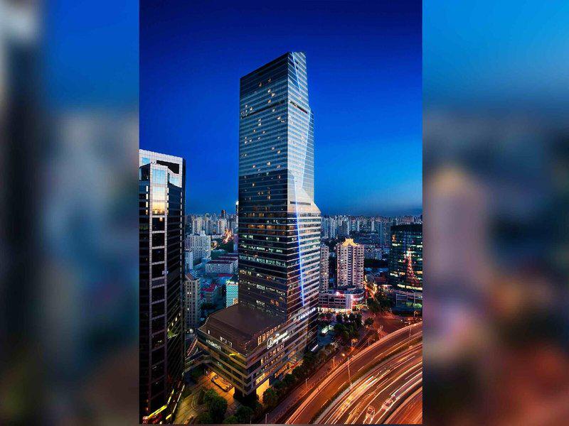 985E2BA8A62D39773D196FEB6494B043