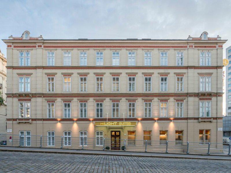 EF0B9F93F5FF9DA0CC12018E9ADC5B1E