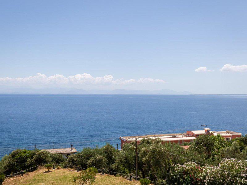 F3F6C1A09F57D90C4F90BAC518601817