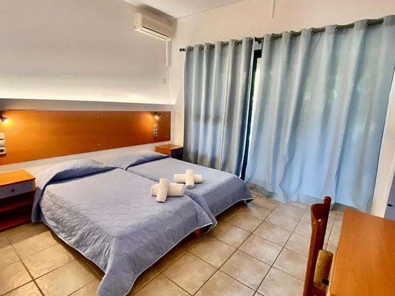 D4CE3AFCC750E6ED0DE152780819F399