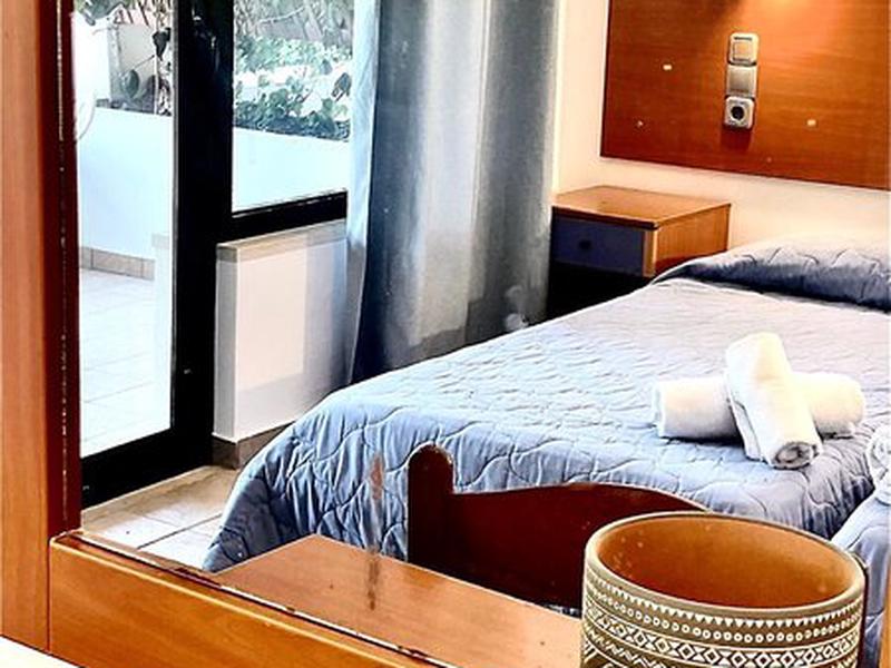 A128DE5E1DECDA0FFA0E1E9D398A8E97