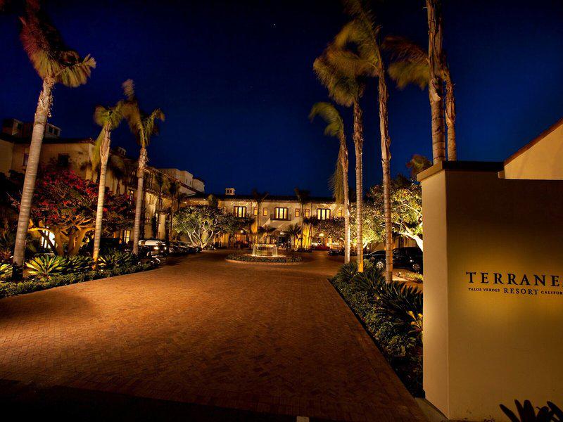 B24C8ADD91D45B79011A5A3F357A9872