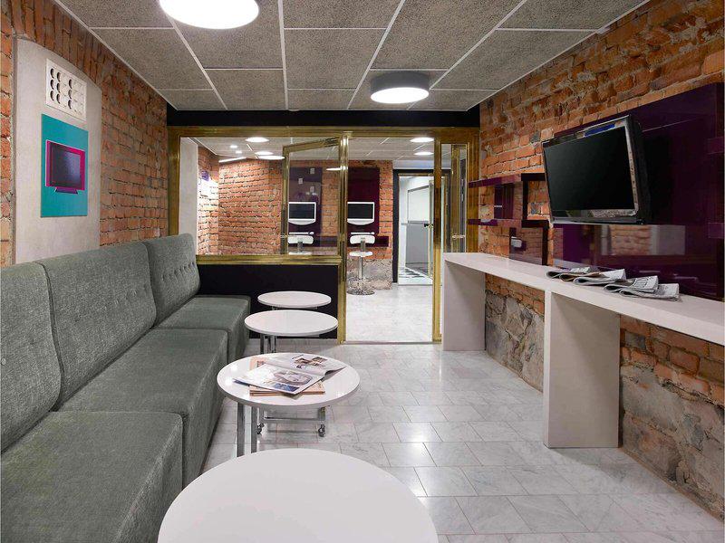 93A5A47E984A3699E8EDF183561AF503