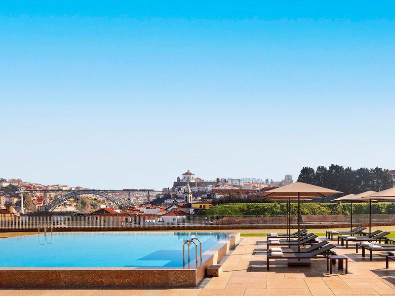 97E6DD91DCC7A1A7C2EDFCA80094EB02