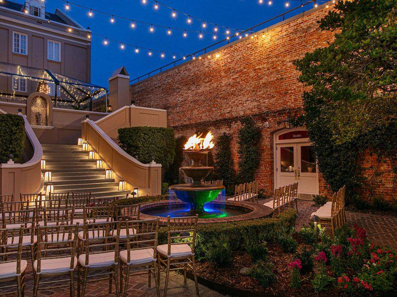 A12D99CCEAFB2E2D68885D5DDBAF336D