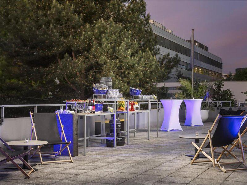 F5B4CB33BC83AFAAD95903638CFF9D02