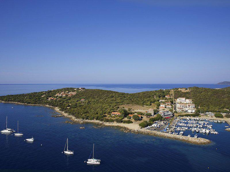 C9EAF02A24DBB19793296DA66E56D07F