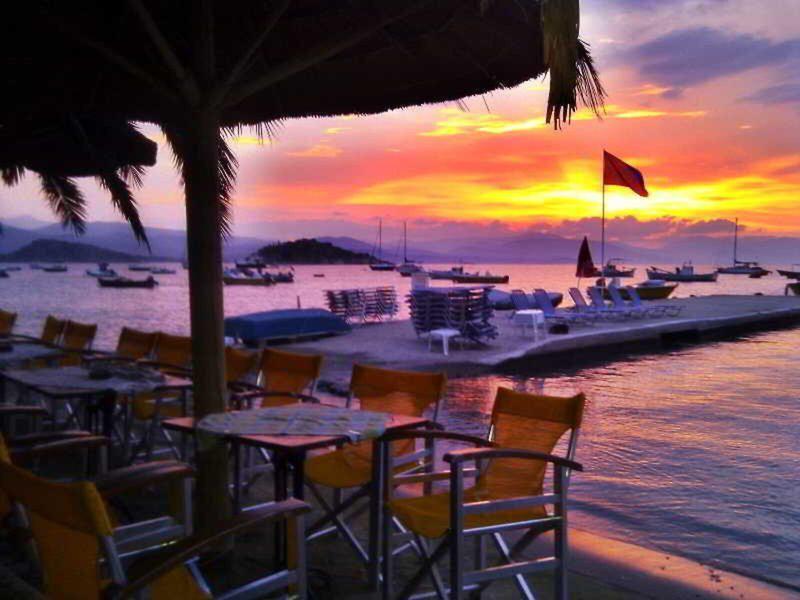 308A7CE8317FBCA8057BA61E2AE17869