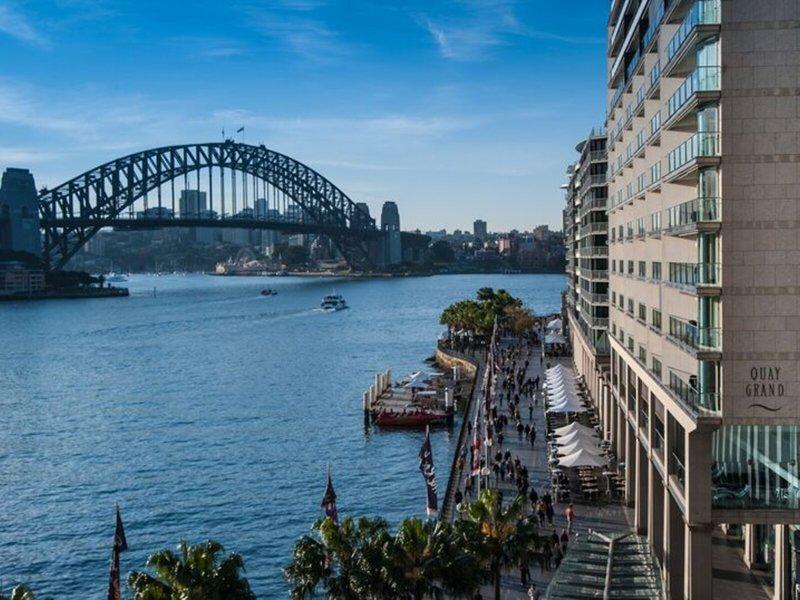 511711DD3B827FBFB6A42B7B64A58244