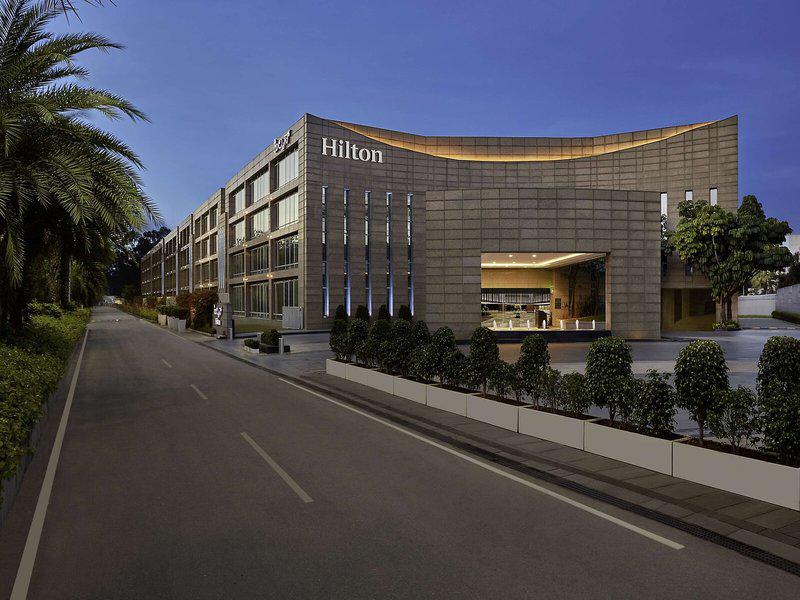 DFACF401C705F4D01C55CD7B55233A02