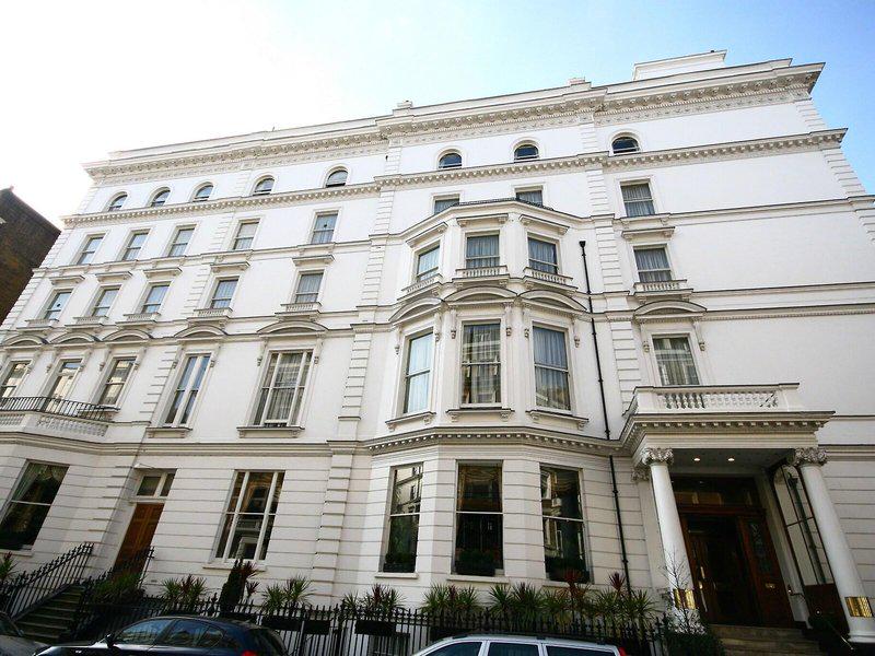 64A0D0DFD58A8536444D0AB69F27C077