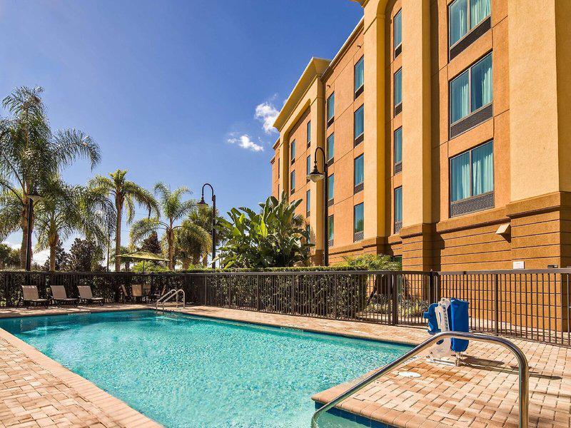 2A538FE1E8F59BB10121CBD19EFE0BAB