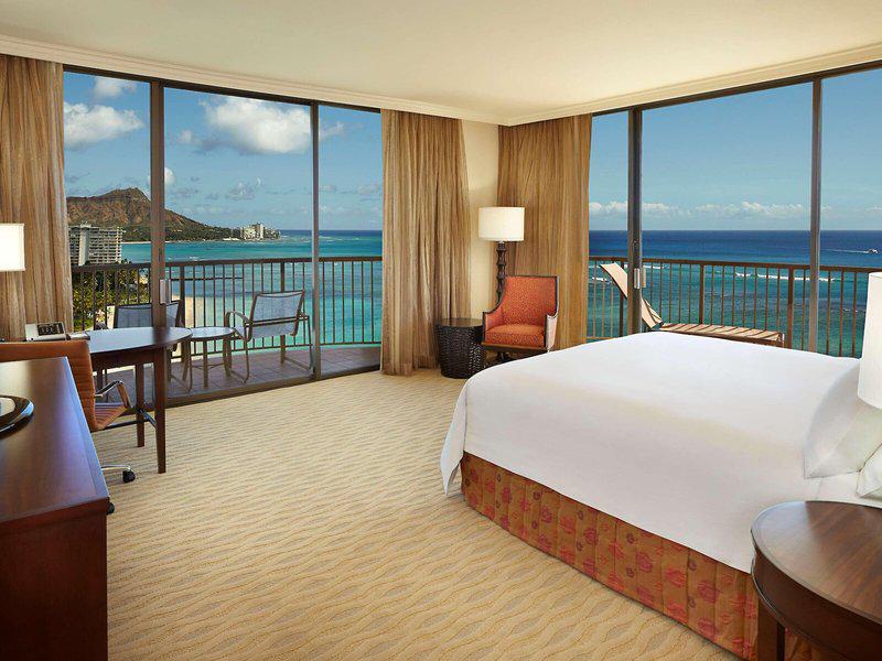 Hilton Hawaiian Village Waikiki Beach Resort
