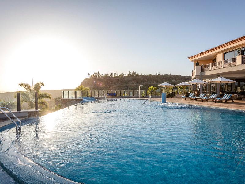 498B2BF7A4C24FEF2D4B9716120BEDC3