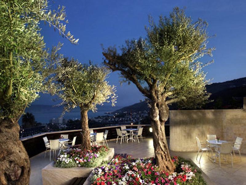 2B3D98B48D62FAB6526F0E1B384CB0D4