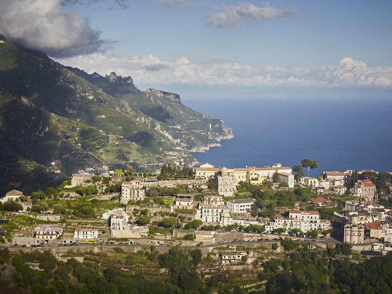 71811DF51532741C83BC394CB332407F