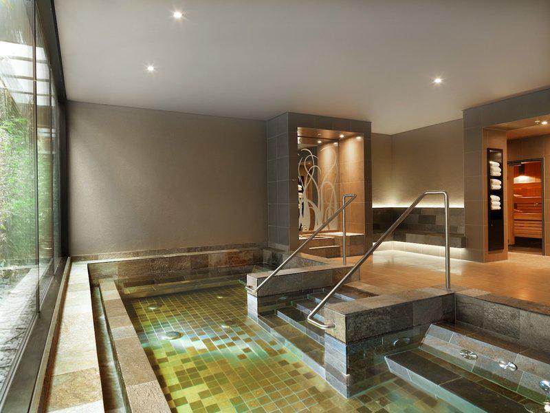 F3ED2427836B1705B1FC5C35363DA7EF